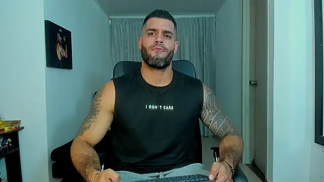 SamirHazard97 online show from January 18, 12:45 am