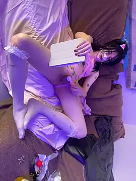 Abigal0999 online show from April 6, 4:46 am