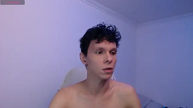 bryamado69 online show from April 13, 7:53 am