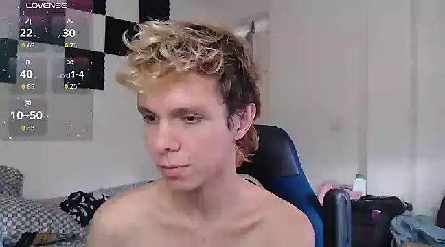 bryamado69 online show from December 22, 2:16 pm