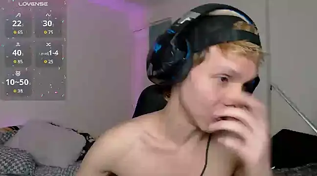 bryamado69 online show from December 4, 3:48 am