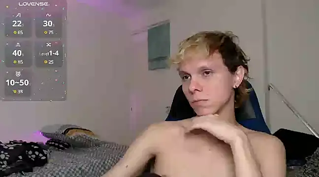 bryamado69 online show from December 5, 6:54 am