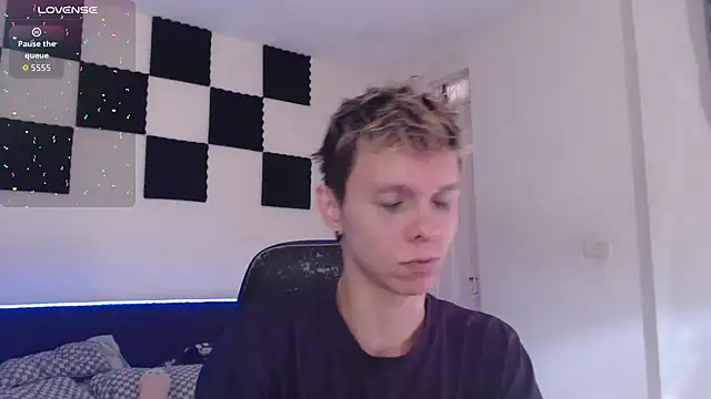 bryamado69 online show from September 10, 12:37 pm