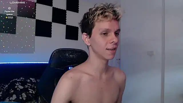 bryamado69 online show from September 22, 2:49 pm