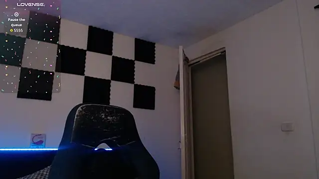 bryamado69 online show from September 18, 9:44 am