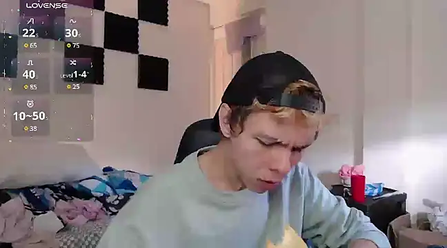 bryamado69 online show from December 19, 12:01 pm