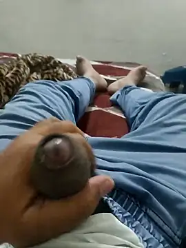 Gururonny07 online show from February 18, 12:47 pm