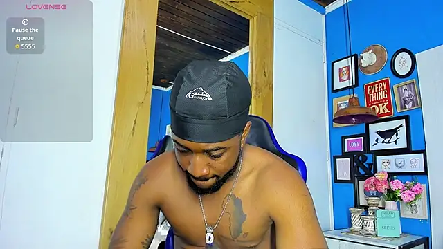 Drake Nassir4 online show from December 1, 9:18 pm