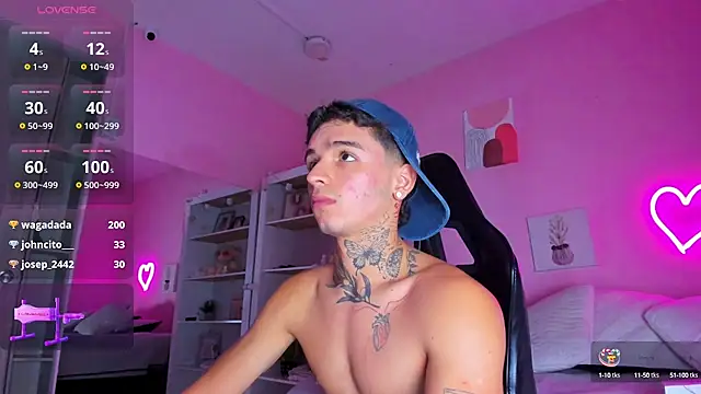 Ian Castillo  online show from September 13, 2:07 pm