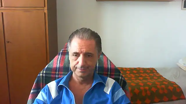 lliuk70mi online show from May 20, 2:12 pm