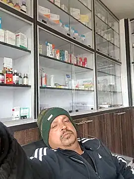 Raj1043 online show from December 21, 6:54 am