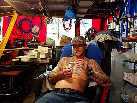 jtw14 online show from October 19, 2:42 pm