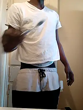 DaBishoo online show from March 1, 7:46 pm