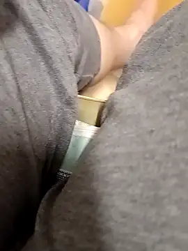 huzi518 online show from April 21, 12:22 pm