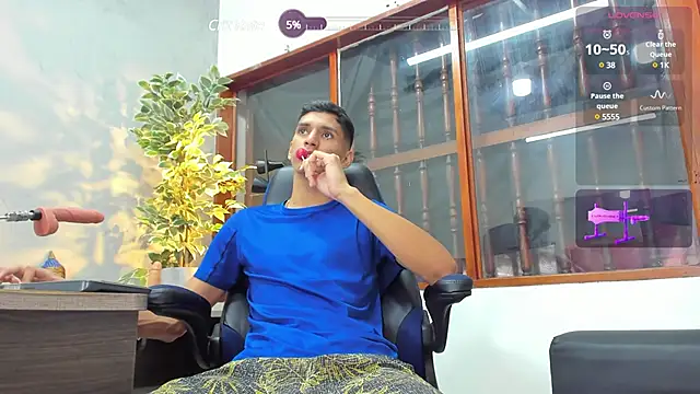 kieran derek online show from December 23, 7:41 pm