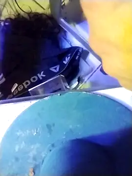 Snapshot of 6MataGarcia chatting on March 7, 6:43 pm 6MataGarcia online show from March 7, 6:43 pm