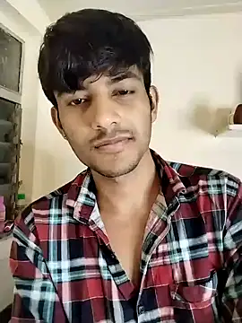 kingkartik7 online show from January 1, 7:43 pm