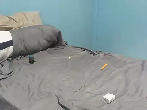 dragonrojo912 online show from September 19, 5:35 pm