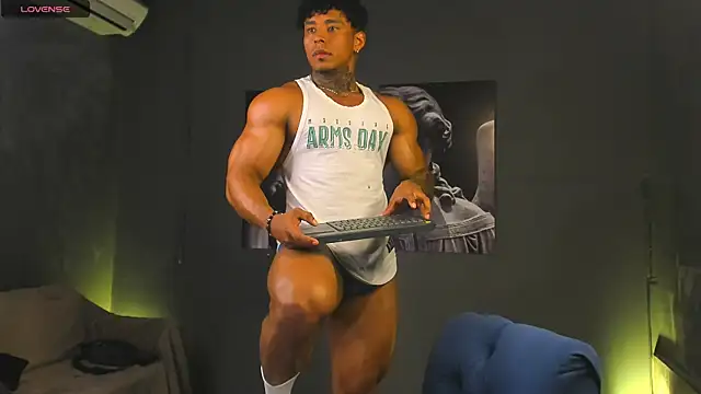 bradley smith online show from January 15, 3:32 am