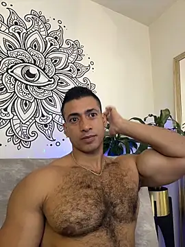 Snapshot of aaroncolombia chatting on October 23, 8:56 pm aaroncolombia online show from October 23, 8:56 pm