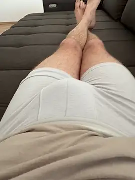 w12er online show from March 15, 12:24 pm