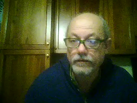 Snapshot of gianbragallini chatting on February 3, 11:15 pm gianbragallini online show from February 3, 11:15 pm