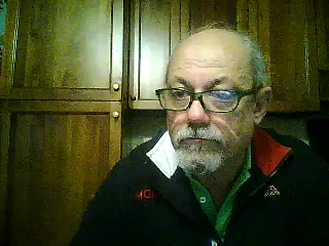 Snapshot of gianbragallini chatting on February 28, 11:12 pm gianbragallini online show from February 28, 11:12 pm