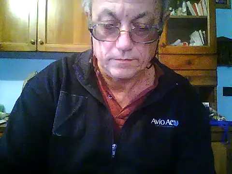 Snapshot of gianbragallini chatting on October 29, 2:42 pm gianbragallini online show from October 29, 2:42 pm