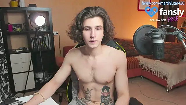 daddyMarty420 online show from October 20, 5:33 am