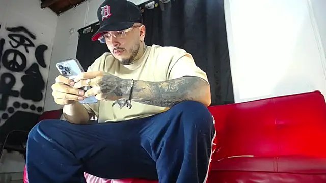 Dexter-T online show from January 2, 7:12 am