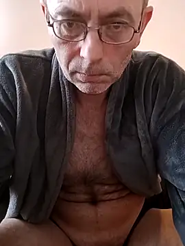 BesterJunge45 online show from February 25, 1:17 pm