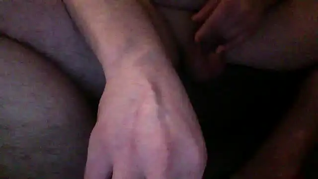 Snapshot of dirtything4u chatting on September 10, 5:39 am dirtything4u online show from September 10, 5:39 am