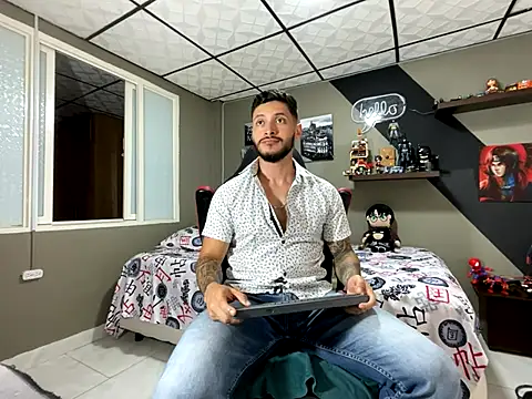 marcel crawford96 online show from September 25, 4:39 pm