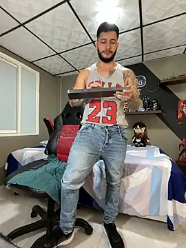 marcel crawford96 online show from February 7, 2:13 pm