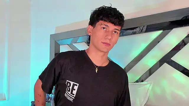 Alexx tc online show from February 8, 12:06 pm