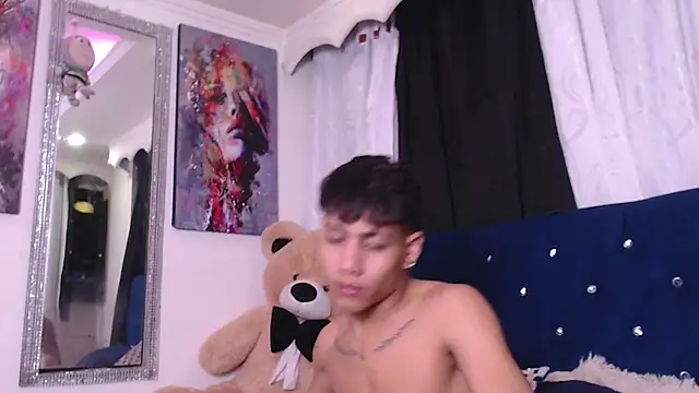 Sexys Boys Hot1 online show from September 25, 1:48 am