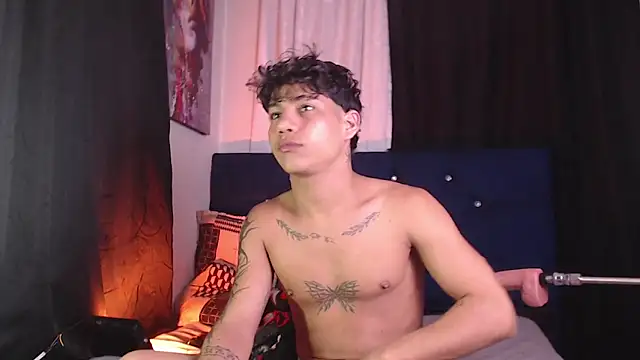 Sexys Boys Hot1 online show from February 11, 2:27 am