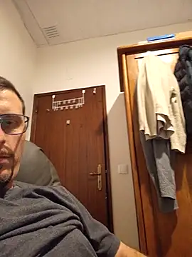 Brucekind online show from February 22, 7:04 pm