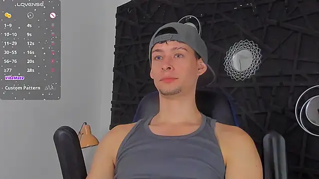 JadeSmiith  online show from January 8, 9:12 pm