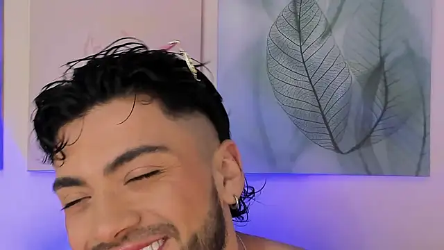 Brian Kiim online show from December 9, 11:04 am