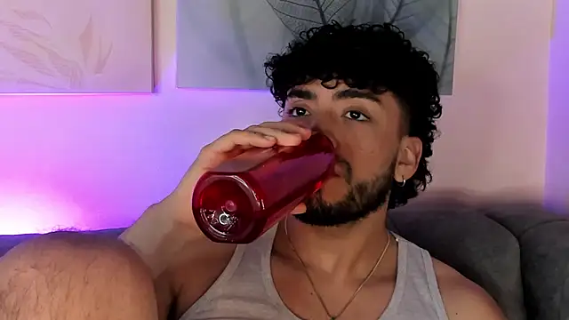 Brian Kiim online show from December 24, 9:55 pm