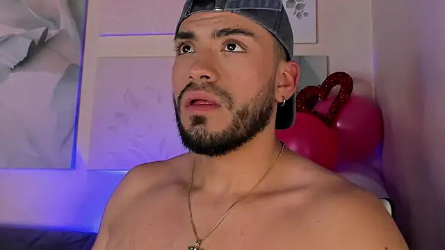 Brian Kiim online show from February 15, 10:32 pm