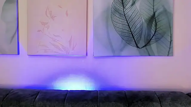 Brian Kiim online show from December 6, 10:38 am