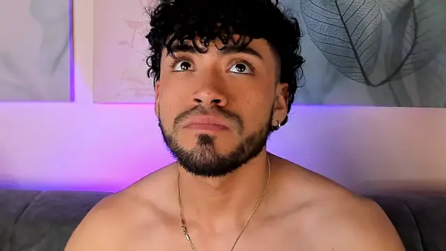 Brian Kiim online show from December 20, 10:32 pm