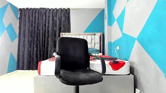 simookeler online show from December 21, 4:03 pm