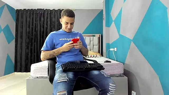 simookeler online show from December 10, 3:19 am