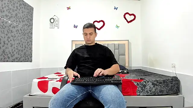 simookeler online show from October 4, 11:04 am