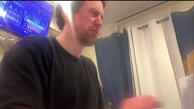 jakespits996 online show from March 2, 3:17 am