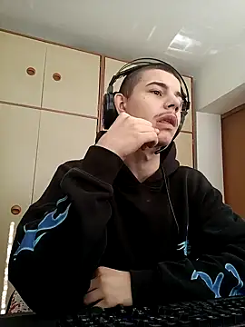 BigDickEnrg7195 online show from February 5, 9:04 am