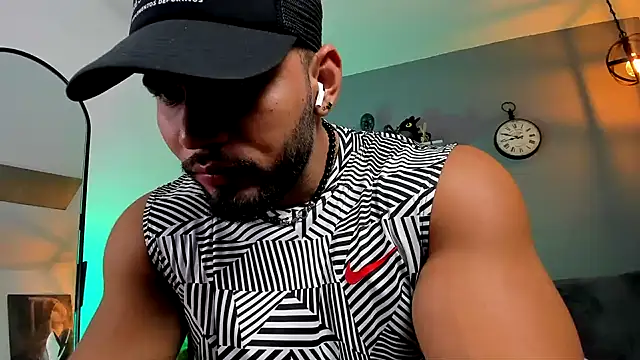 jaxon colton online show from December 6, 1:51 am